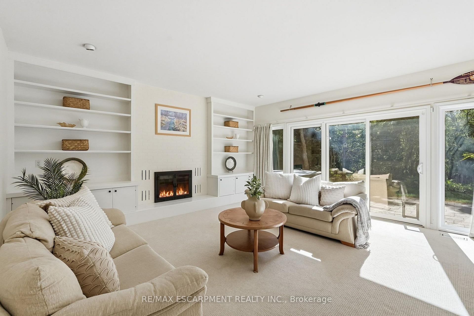 Photo 7 of 77 Flanders Drive, Hamilton, Waterdown — HOMEH