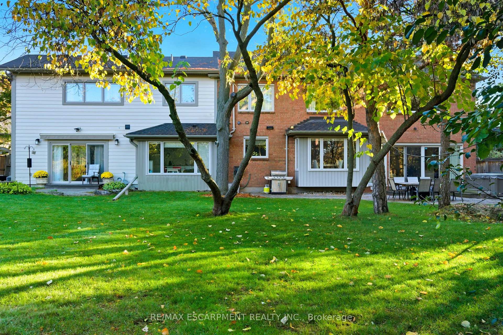 Photo 46 of 77 Flanders Drive, Hamilton, Waterdown — HOMEH