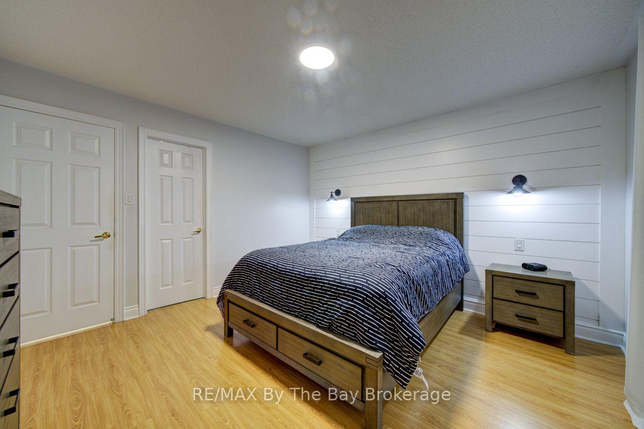 Photo 20 of 45 Rose Valley Way, Wasaga Beach — HOMEH