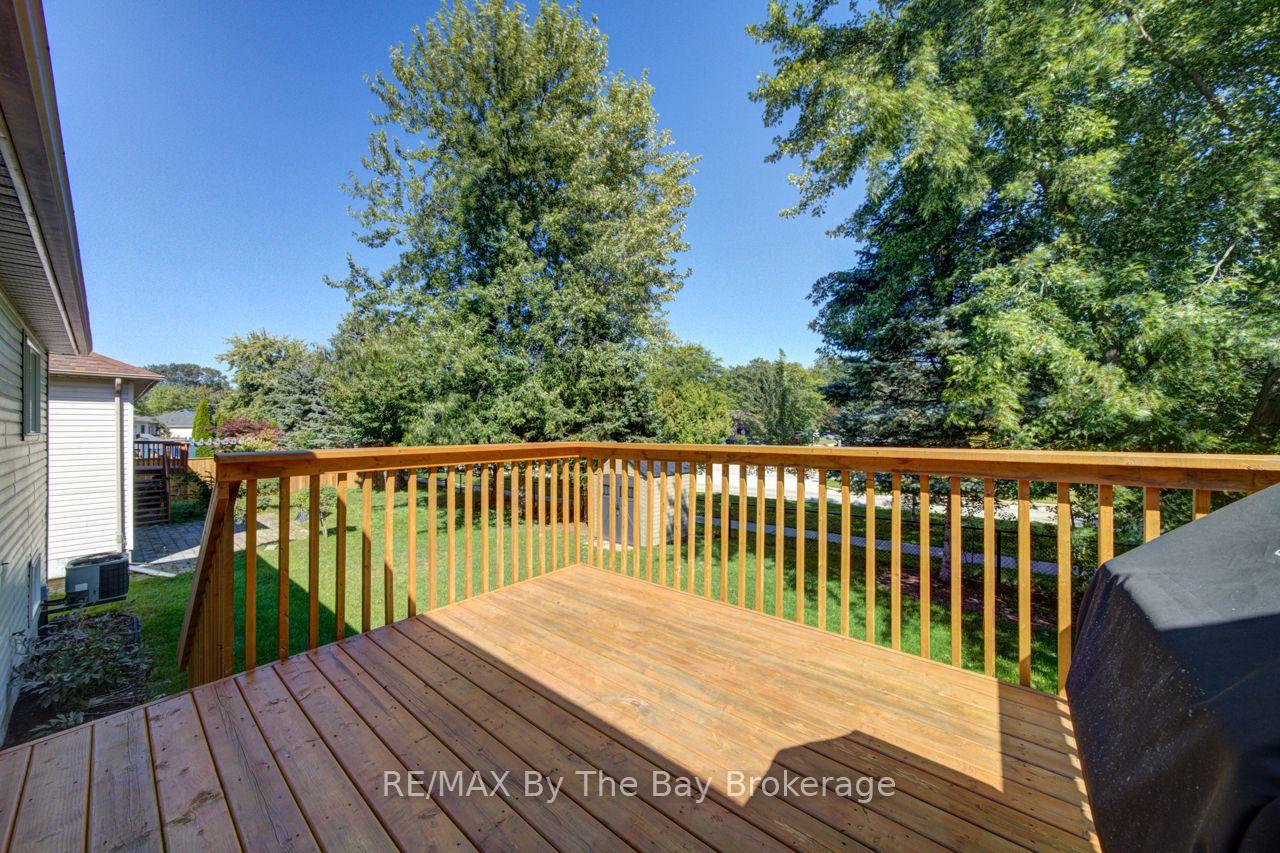 Photo 37 of 45 Rose Valley Way, Wasaga Beach — HOMEH