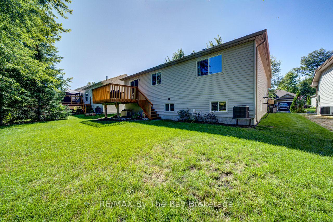 Photo 40 of 45 Rose Valley Way, Wasaga Beach — HOMEH