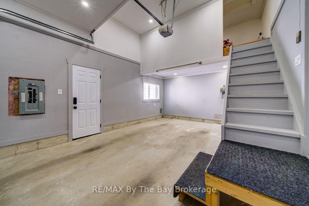 Photo 42 of 45 Rose Valley Way, Wasaga Beach — HOMEH