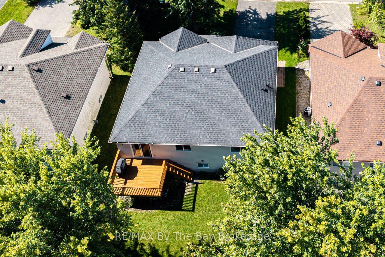 Photo 44 of 45 Rose Valley Way, Wasaga Beach — HOMEH