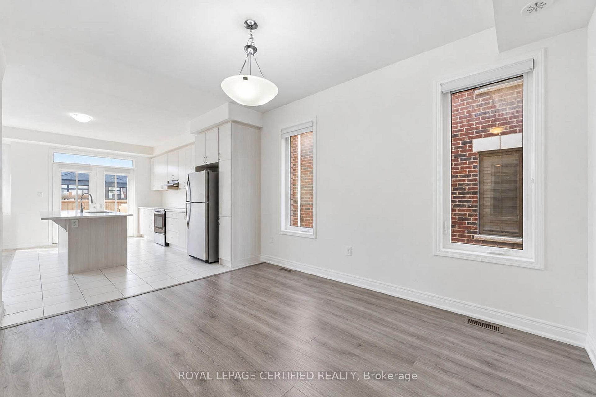 Photo 6 of 57 Keppel Circle, Brampton, Northwest Brampton — HOMEH