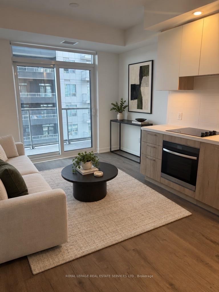 Photo 4 of Unit 1307, 5 Meadowvale Road, Vaughan, Vaughan Corporate Centre — HOMEH