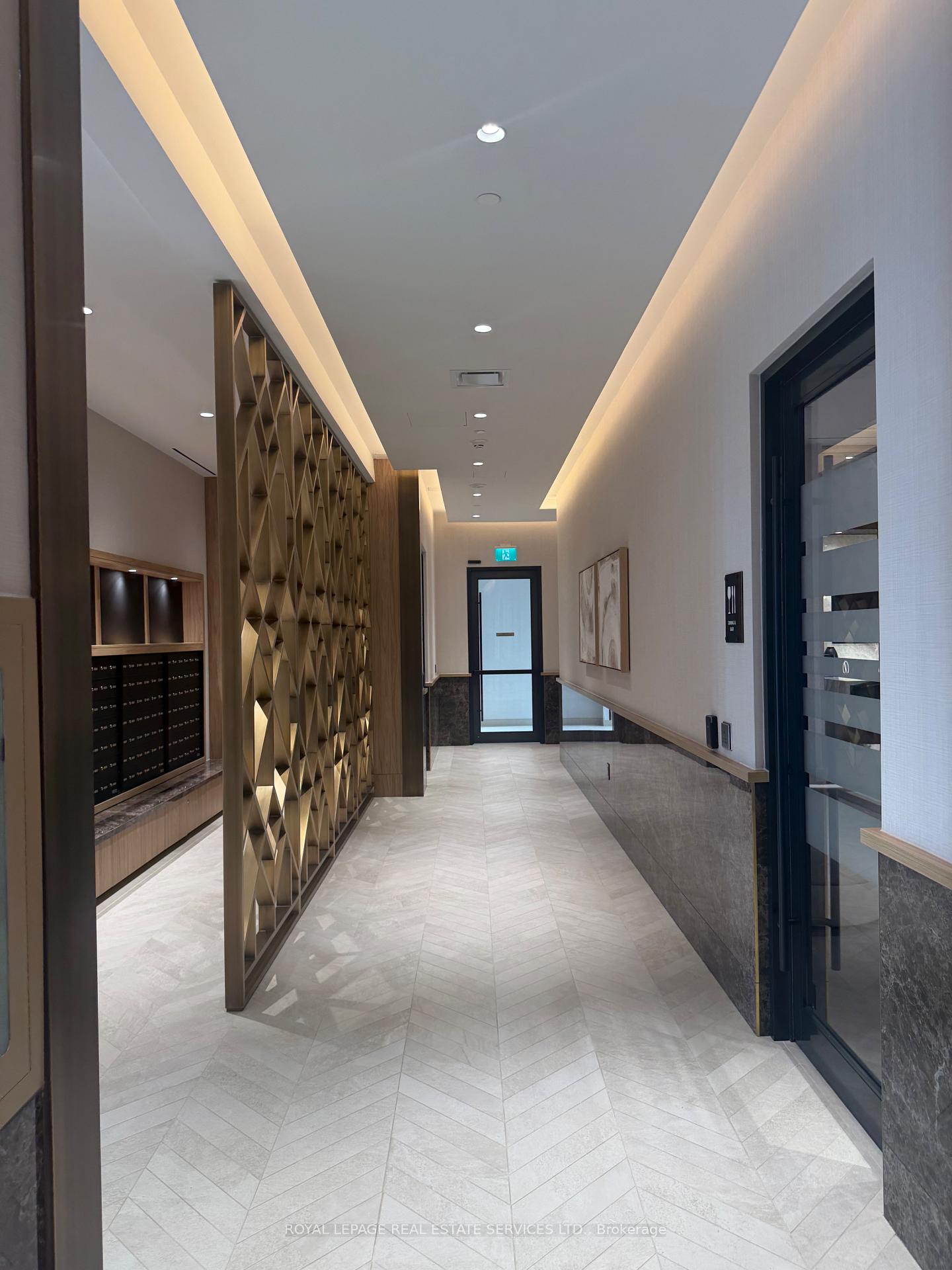 Photo 13 of Unit 1307, 5 Meadowvale Road, Vaughan, Vaughan Corporate Centre — HOMEH