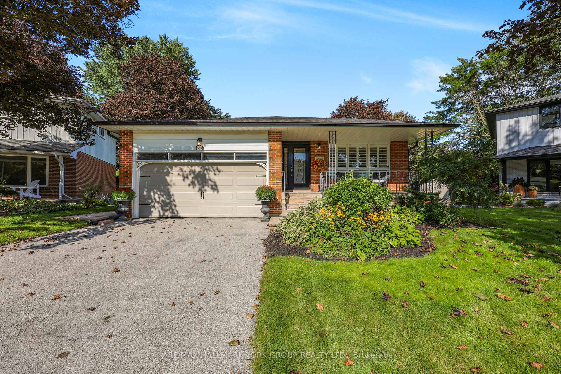 Photo 1 of 93 Julia Court, Newmarket, Central Newmarket — HOMEH