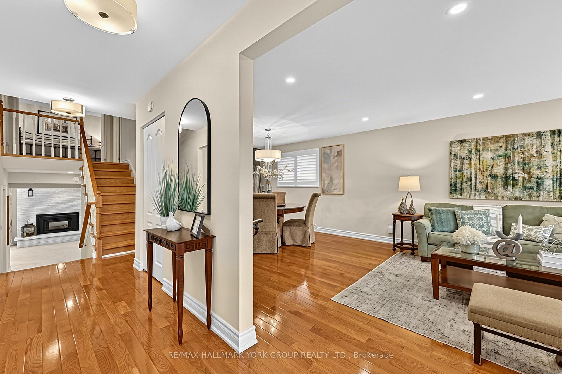 Photo 4 of 93 Julia Court, Newmarket, Central Newmarket — HOMEH