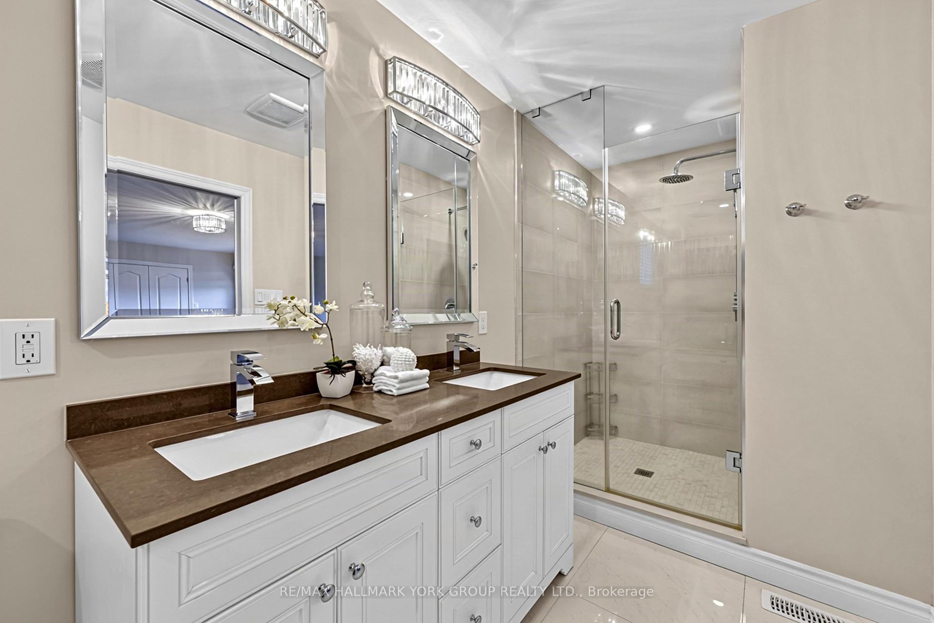 Photo 20 of 93 Julia Court, Newmarket, Central Newmarket — HOMEH