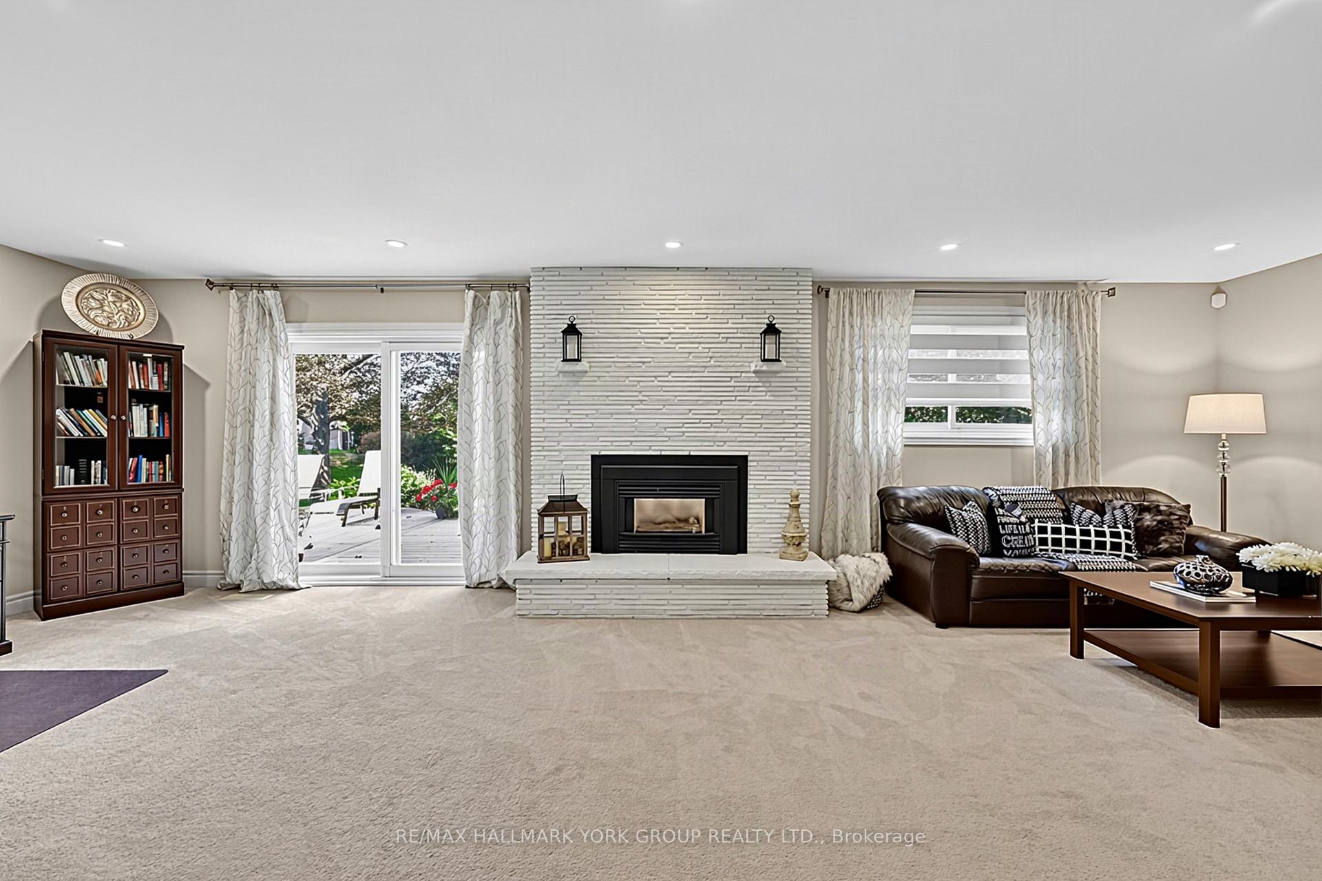 Photo 22 of 93 Julia Court, Newmarket, Central Newmarket — HOMEH