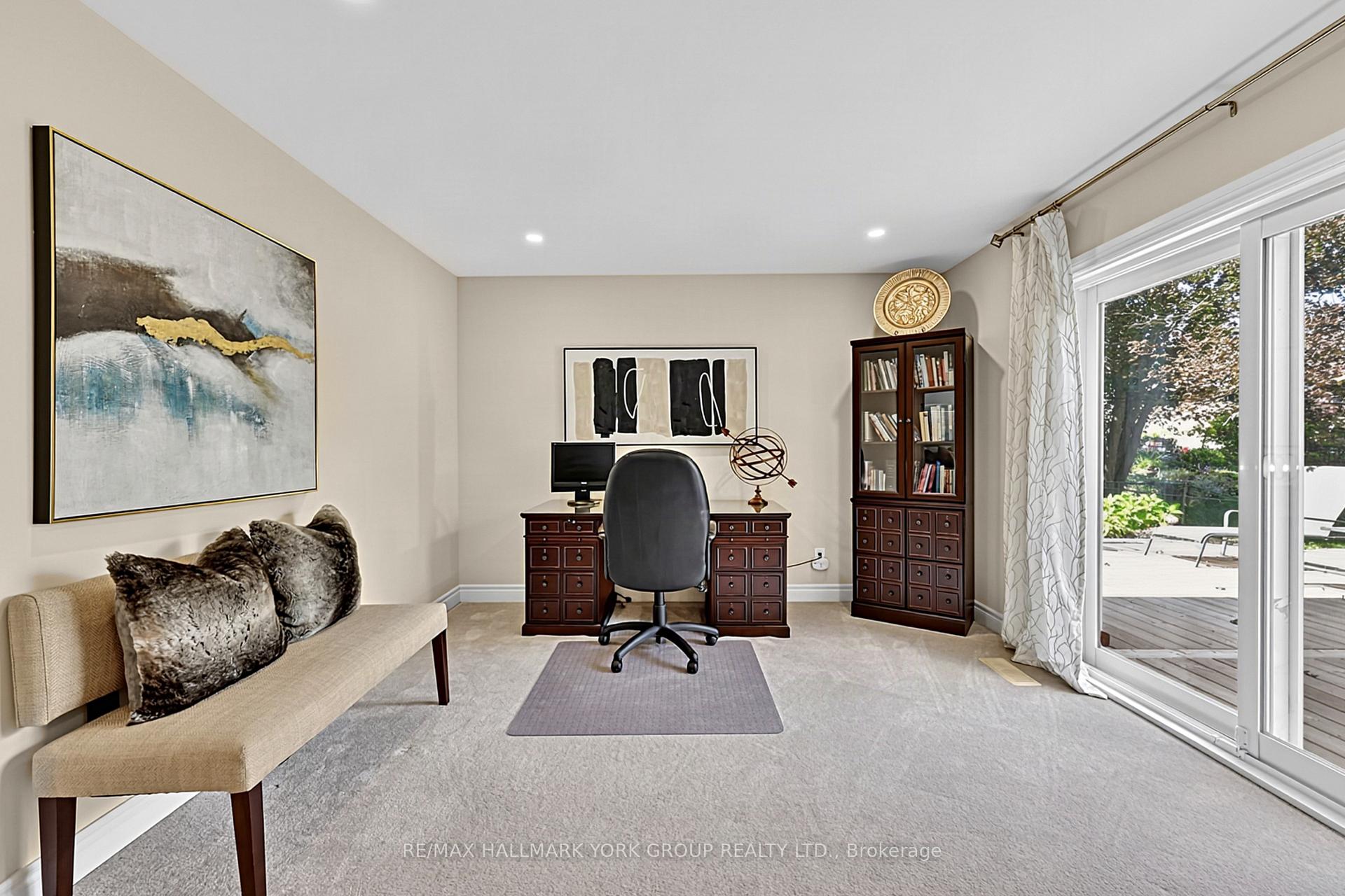 Photo 28 of 93 Julia Court, Newmarket, Central Newmarket — HOMEH