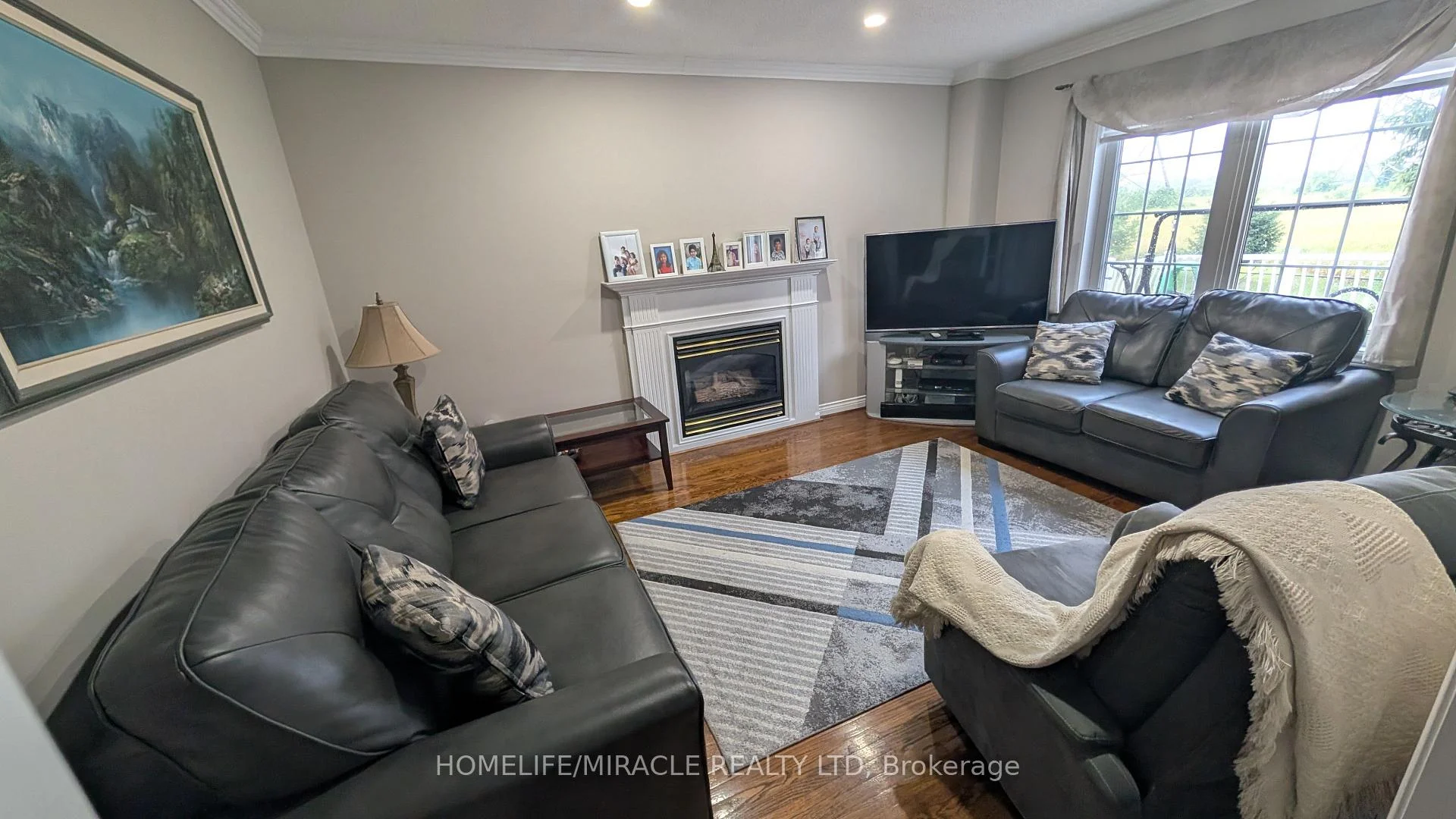 Photo 6 of Unit Basement, 65 Timber Lane, Vaughan, East Woodbridge — HOMEH