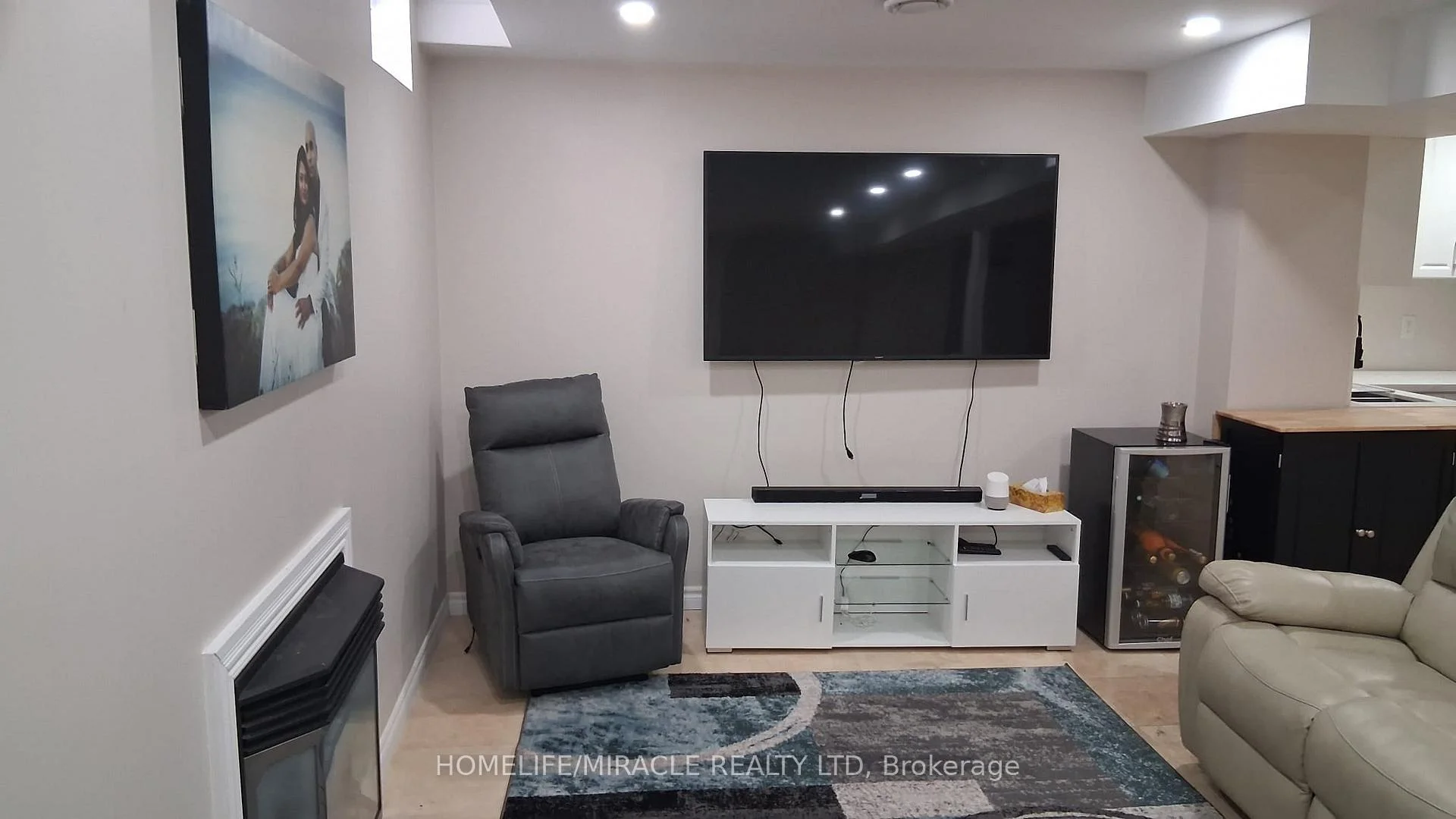 Photo 9 of Unit Basement, 65 Timber Lane, Vaughan, East Woodbridge — HOMEH