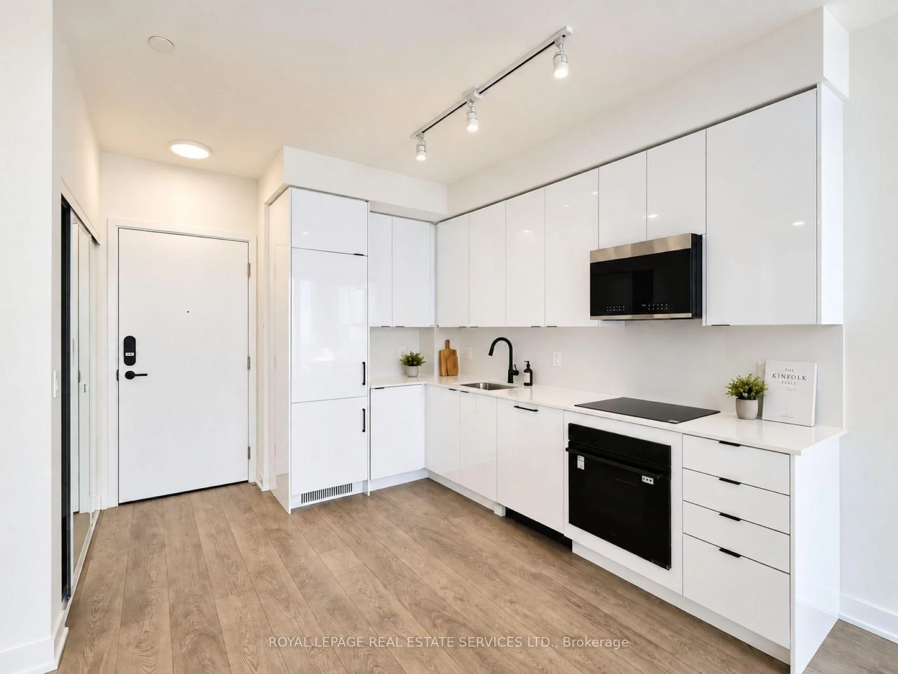 Photo 6 of Unit 2106, 225 Malta Avenue, Brampton, Fletcher's Creek South — HOMEH