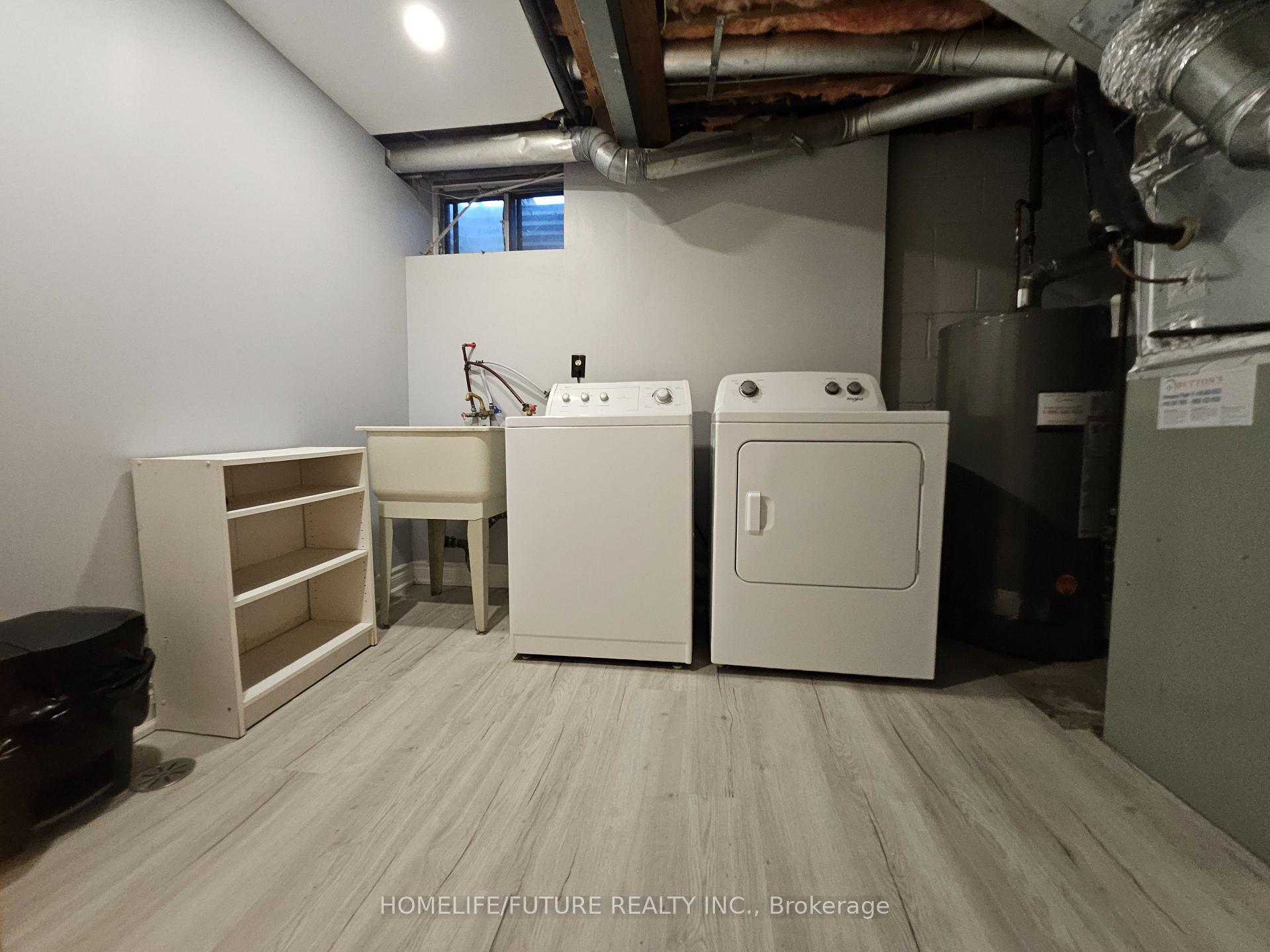 Photo 26 of 27 Ringwood Crescent, North York, Henry Farm — HOMEH