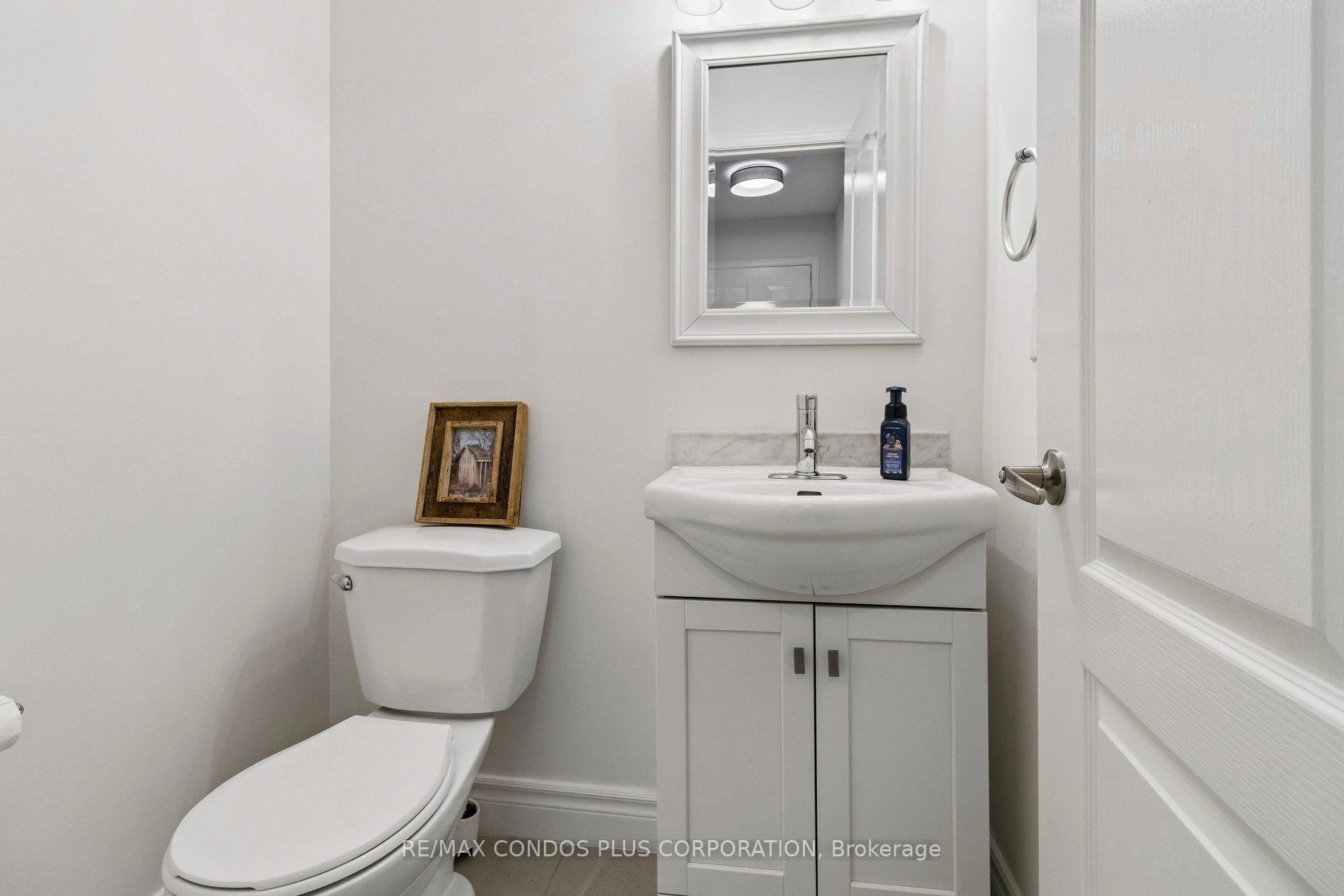 Photo 16 of 41 Maroon Drive, Richmond Hill, Oak Ridges Lake Wilcox — HOMEH
