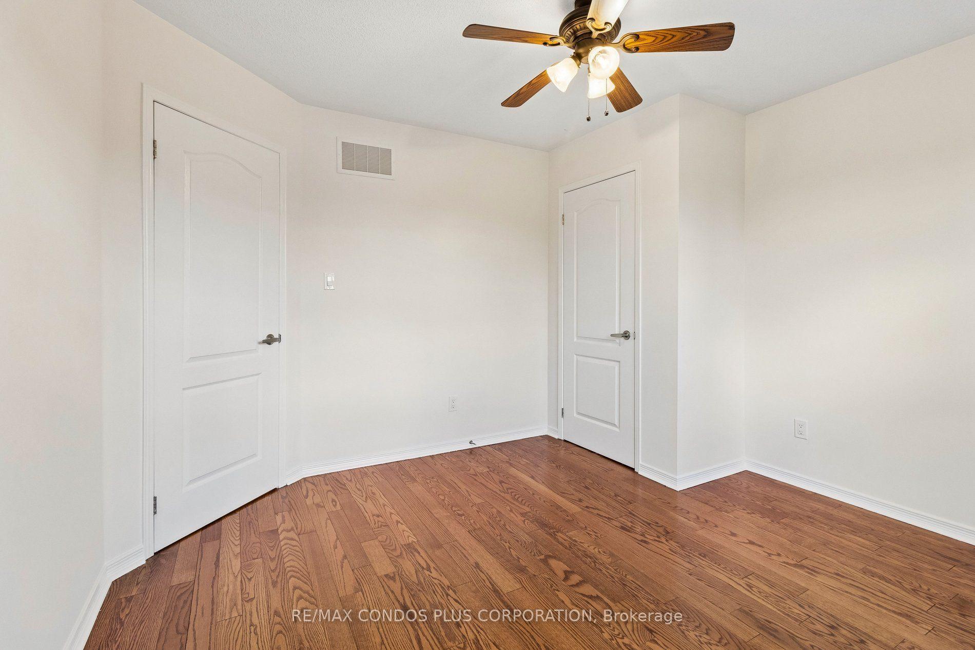Photo 18 of 41 Maroon Drive, Richmond Hill, Oak Ridges Lake Wilcox — HOMEH