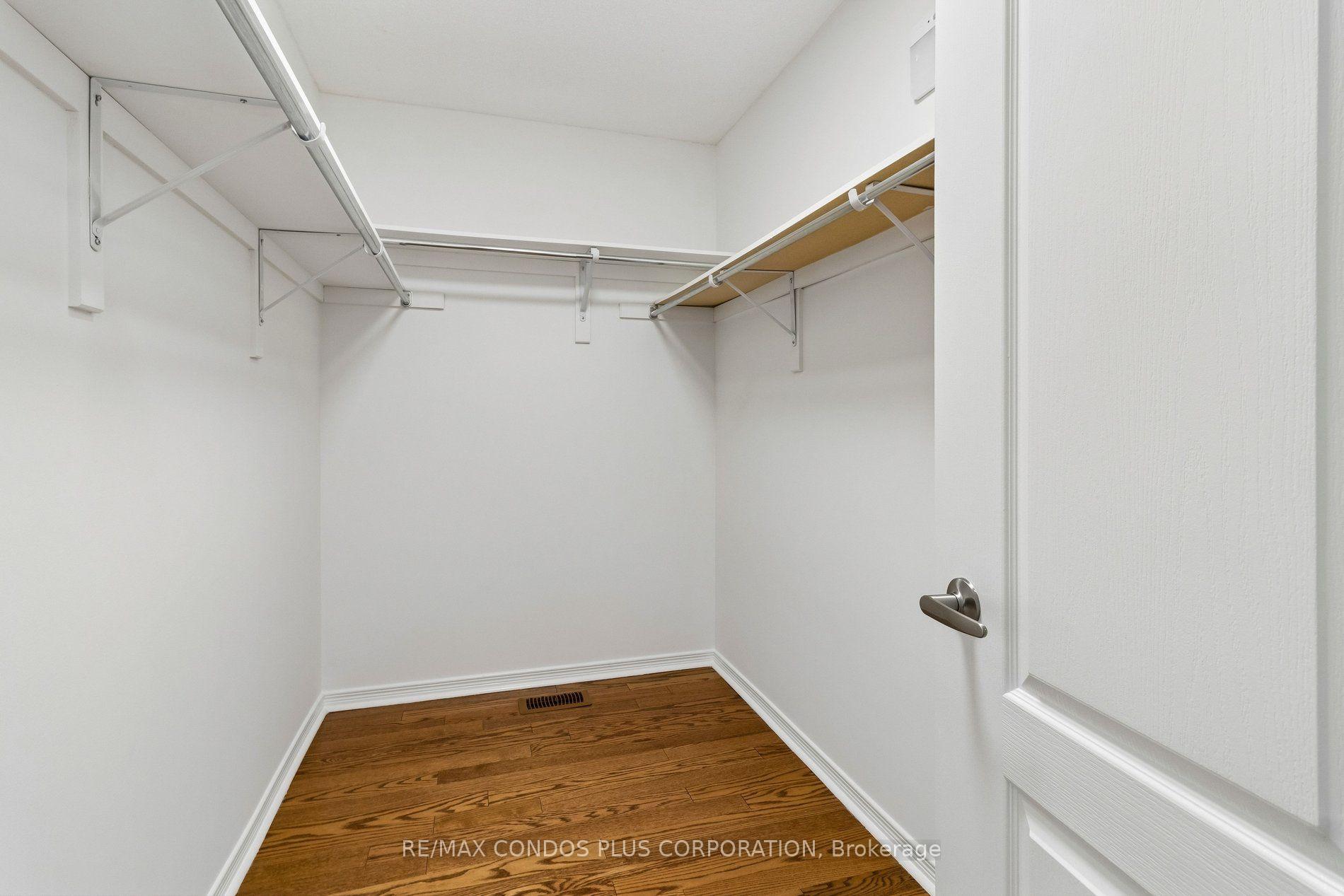 Photo 26 of 41 Maroon Drive, Richmond Hill, Oak Ridges Lake Wilcox — HOMEH