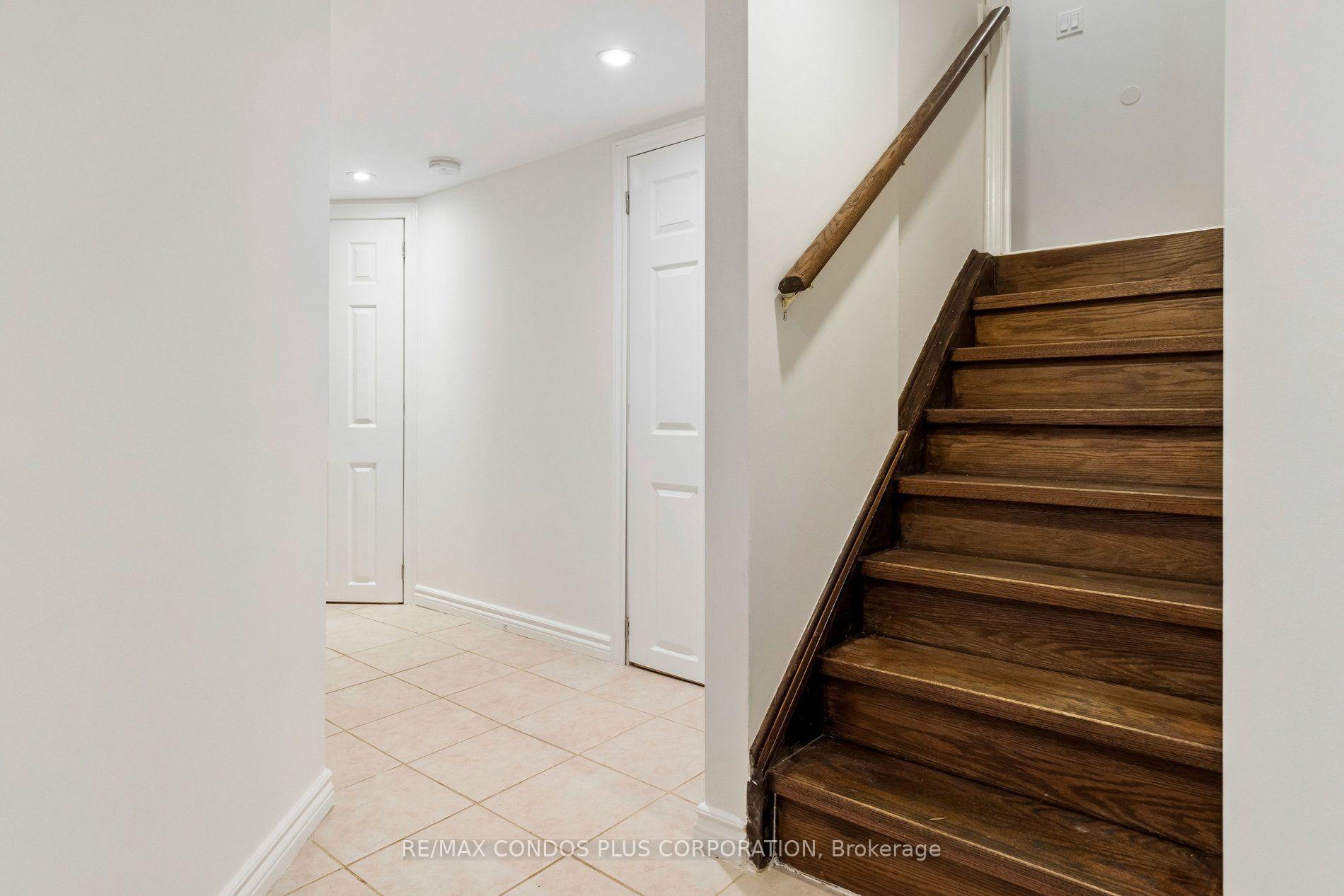 Photo 28 of 41 Maroon Drive, Richmond Hill, Oak Ridges Lake Wilcox — HOMEH