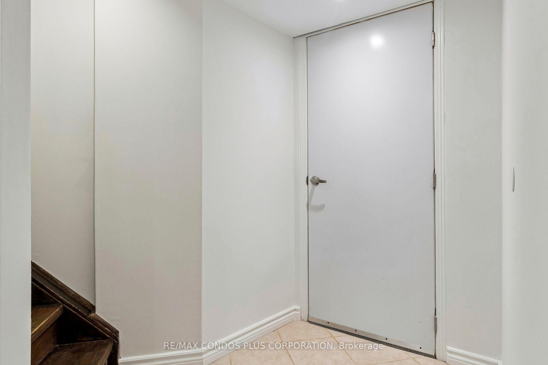 Photo 35 of 41 Maroon Drive, Richmond Hill, Oak Ridges Lake Wilcox — HOMEH