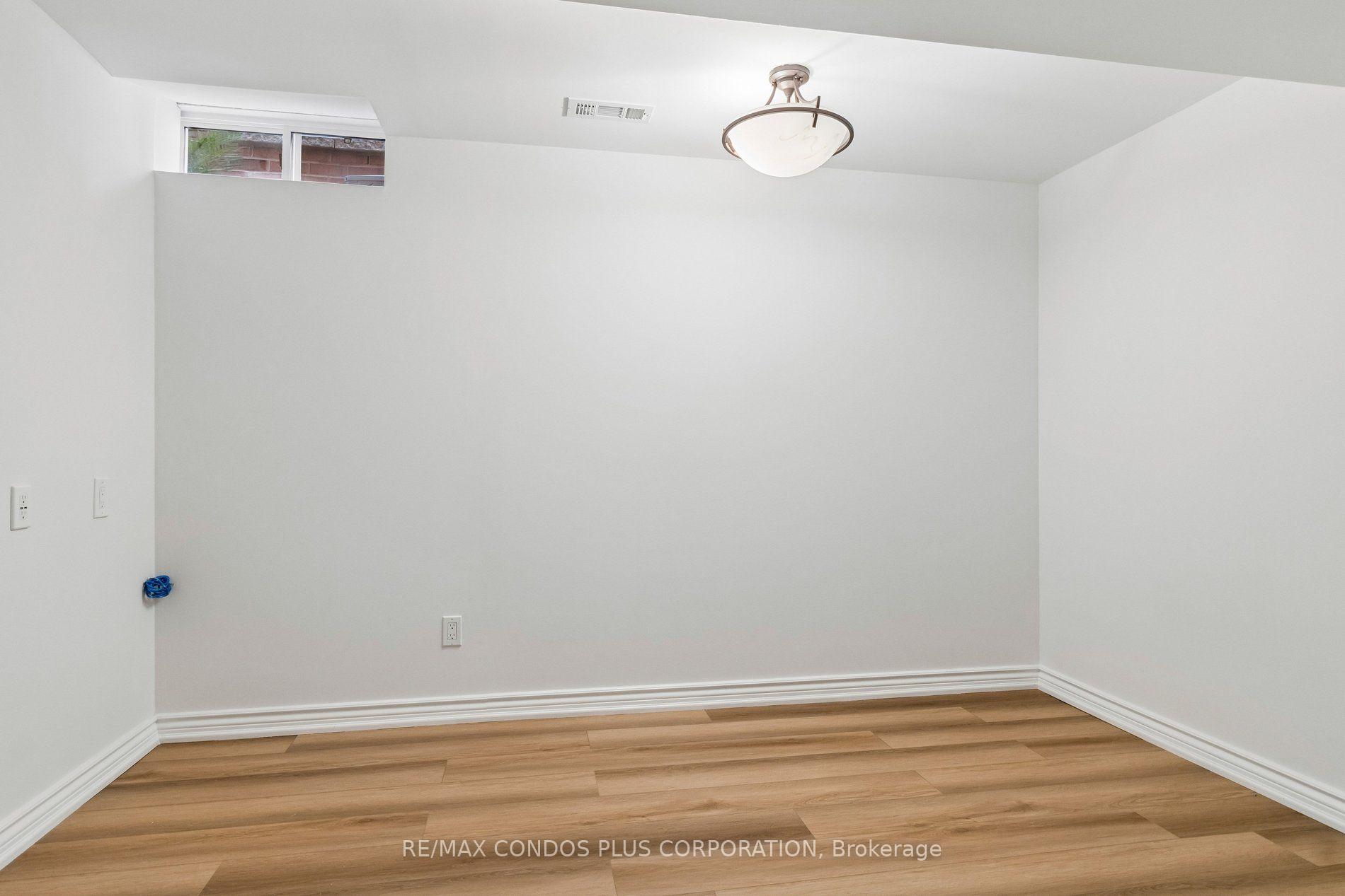 Photo 36 of 41 Maroon Drive, Richmond Hill, Oak Ridges Lake Wilcox — HOMEH