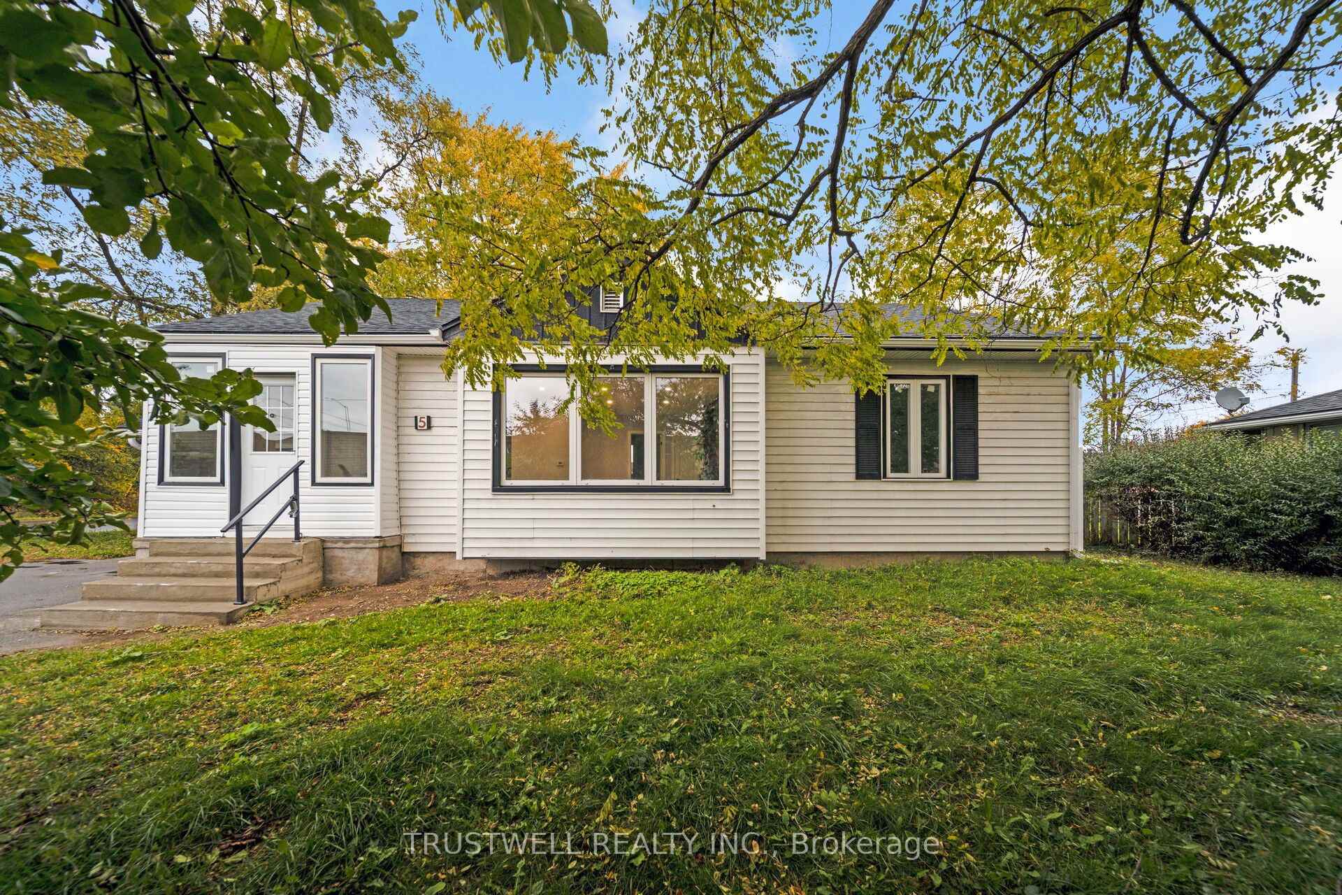 Photo of 5 Meadowvale Drive