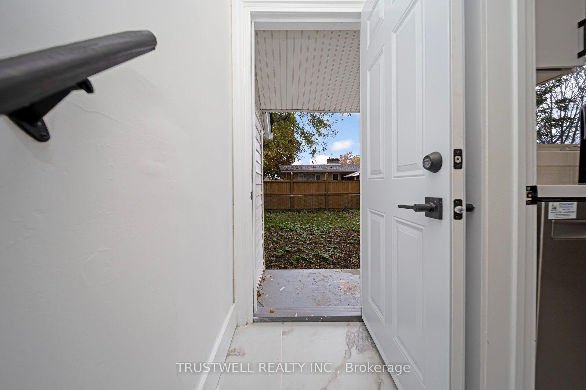 Photo 45 of 5 Meadowvale Drive, St. Catharines, Lakeport — HOMEH