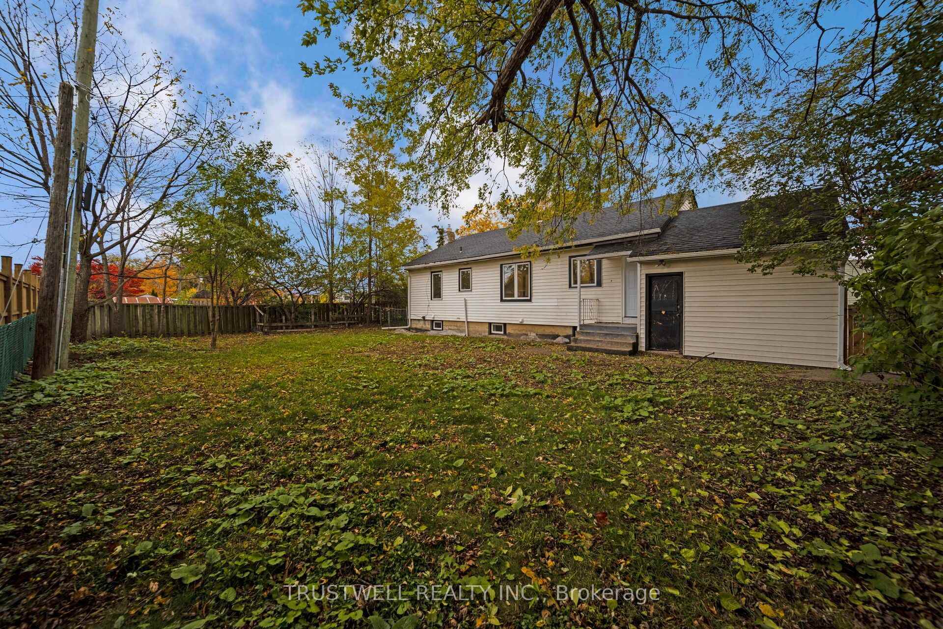 Photo 46 of 5 Meadowvale Drive, St. Catharines, Lakeport — HOMEH