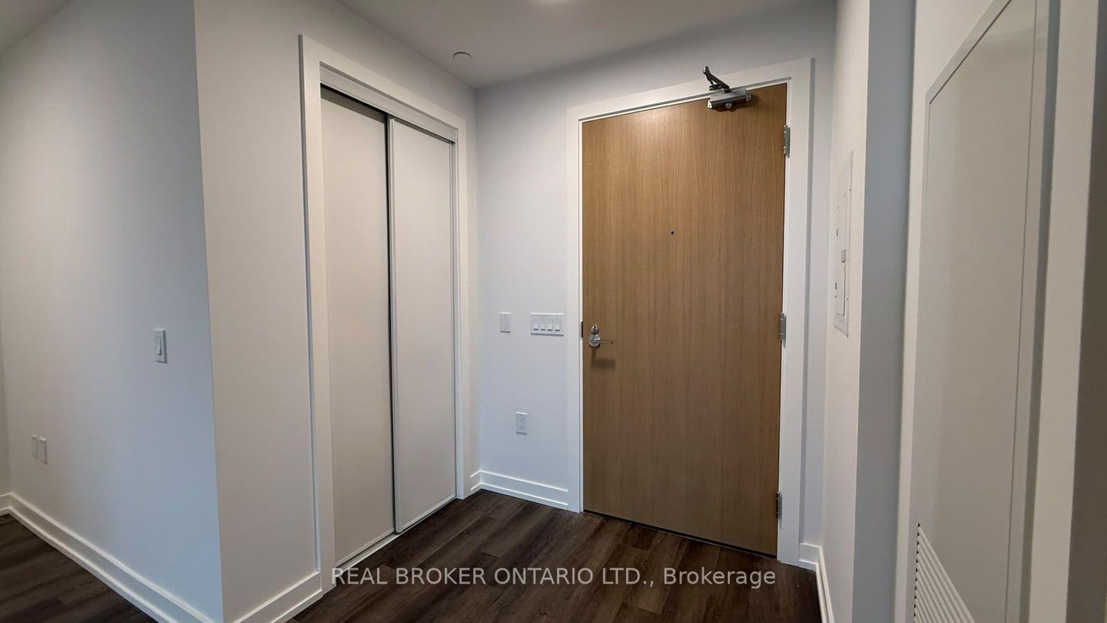 Photo 6 of Unit 1610, 21 Meadowdale Road, Vaughan, Vaughan Corporate Centre — HOMEH