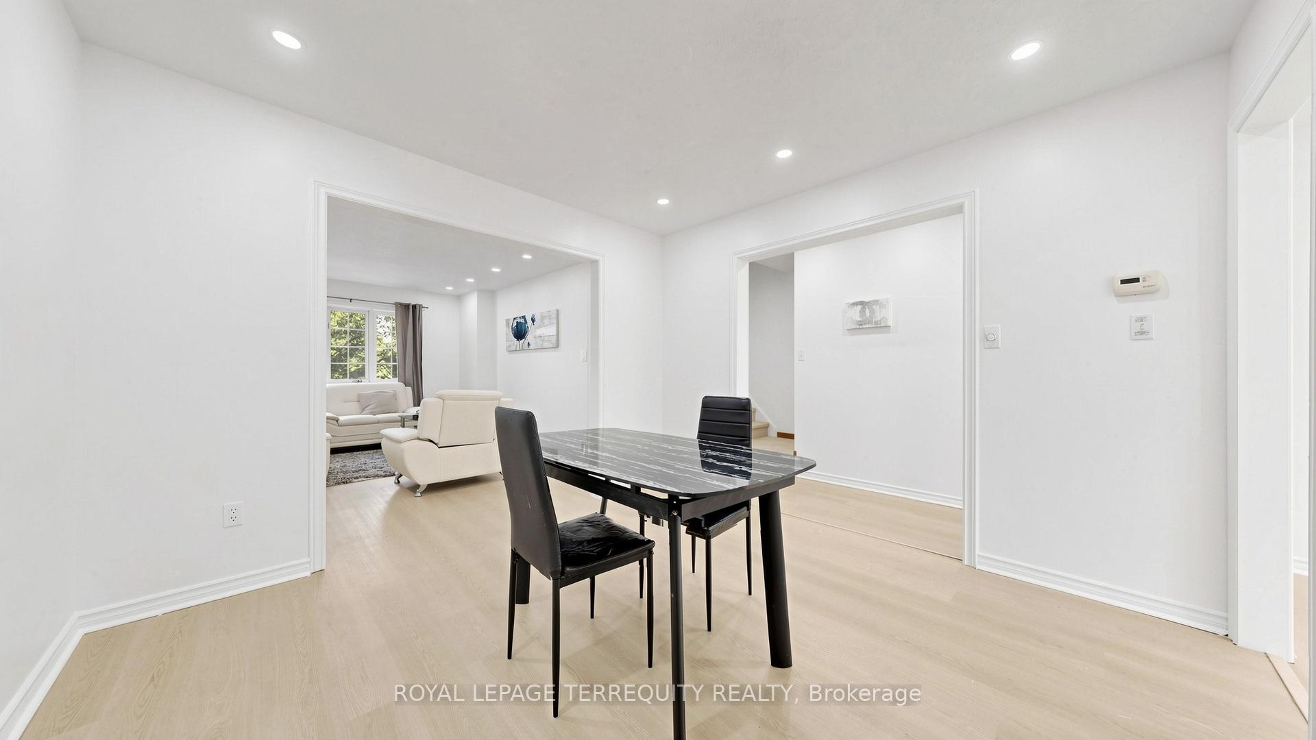 Photo 8 of Unit 2, 700 Champlain Boulevard, Cambridge, Little's Corners — HOMEH