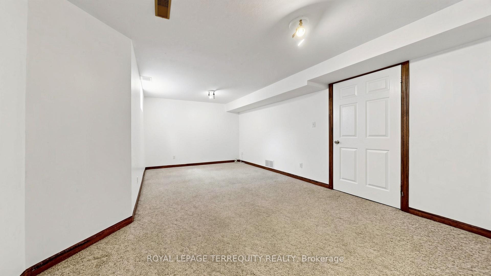 Photo 38 of Unit 2, 700 Champlain Boulevard, Cambridge, Little's Corners — HOMEH