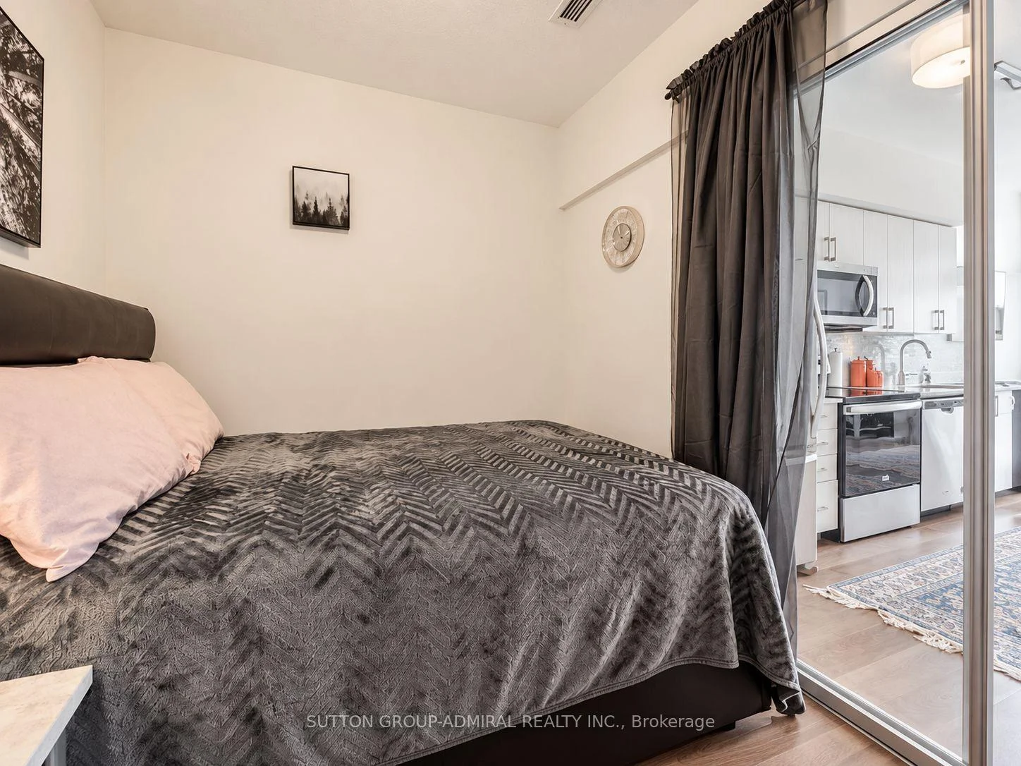 Photo 9 of Unit 904, 185 Dunlop Street E, Barrie, Lakeshore — HOMEH