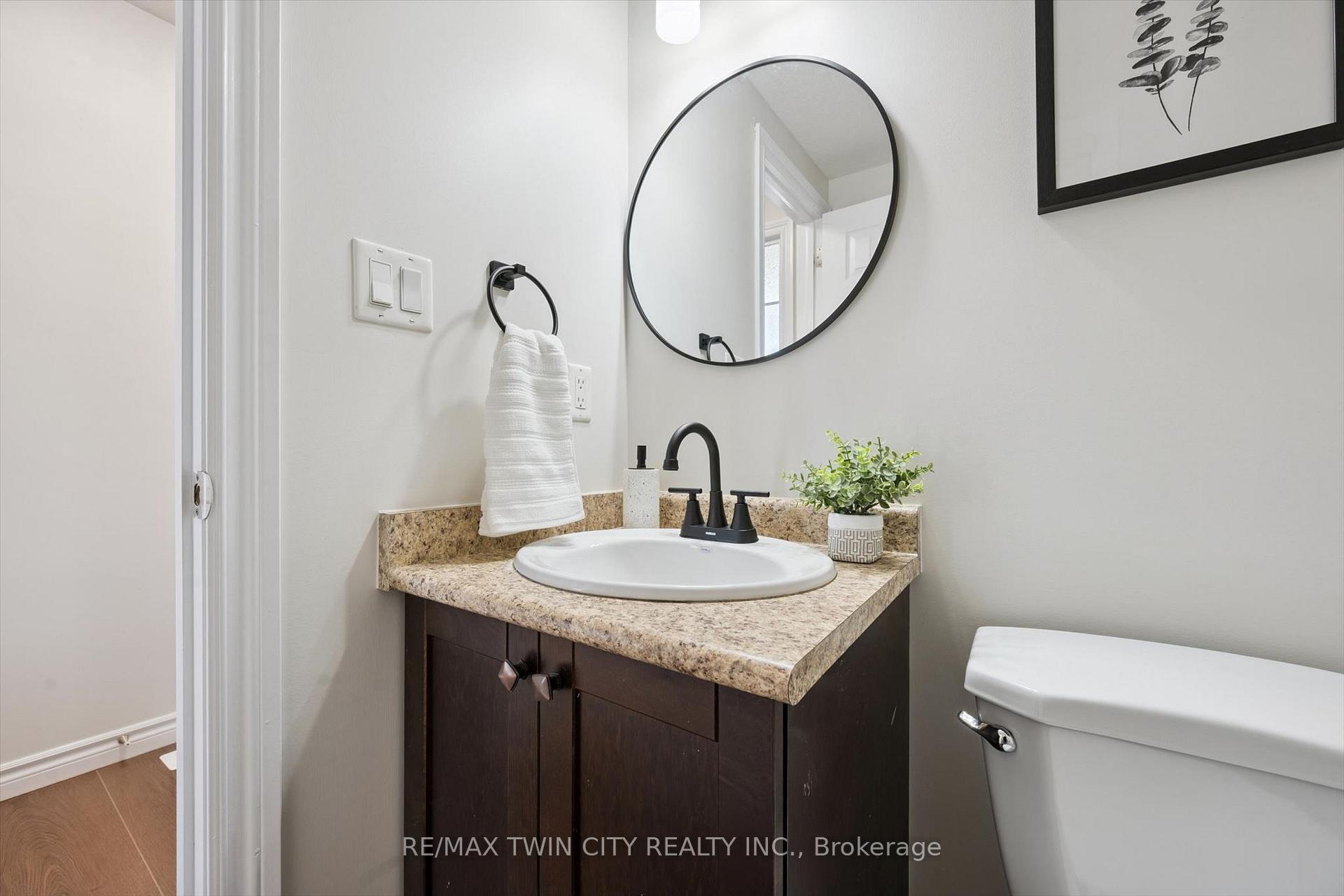 Photo 15 of Unit 24, 555 Chablis Drive, Waterloo, Beechwood West — HOMEH