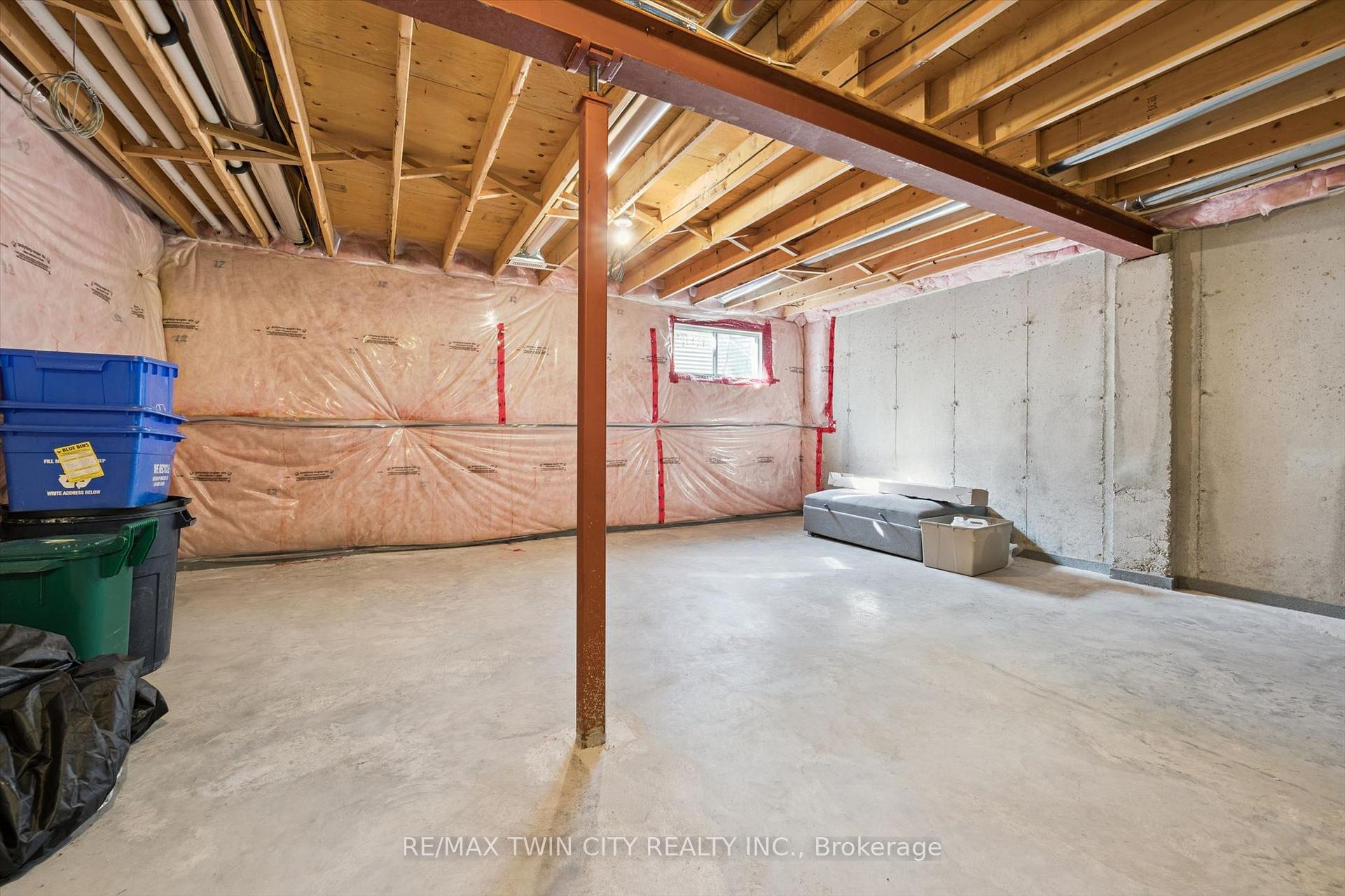Photo 34 of Unit 24, 555 Chablis Drive, Waterloo, Beechwood West — HOMEH