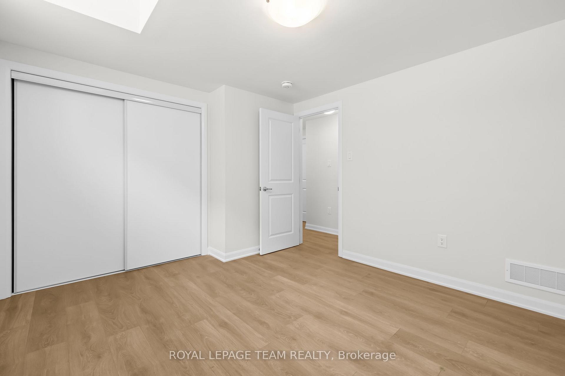Photo 13 of 1108 Creekway Private, Ottawa, Kanata - Kanata Lakes/Heritage Hills — HOMEH