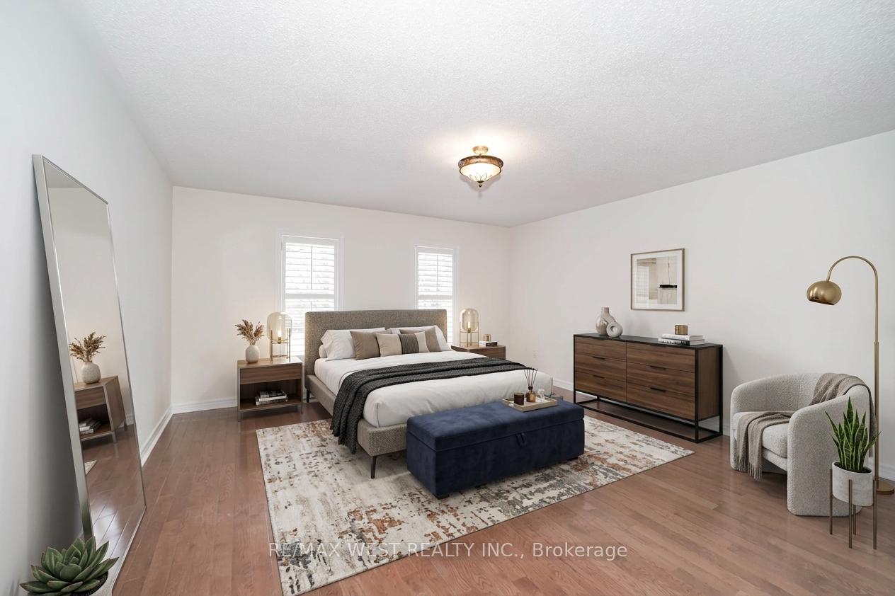 Photo 17 of 81 Woodview Drive, Pickering, Rougemount — HOMEH
