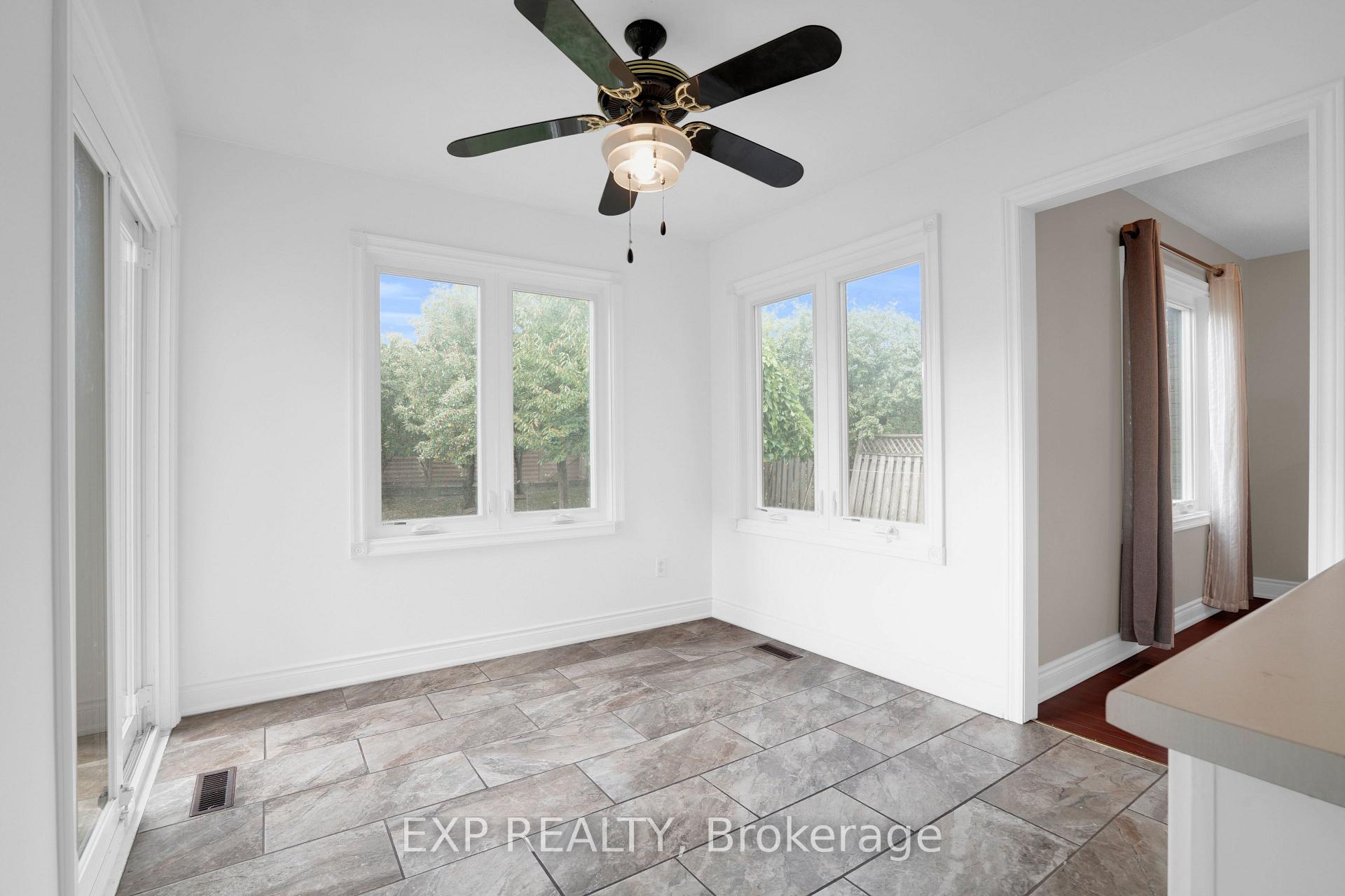 Photo 12 of 271 Murray Street, Brampton, Brampton West — HOMEH
