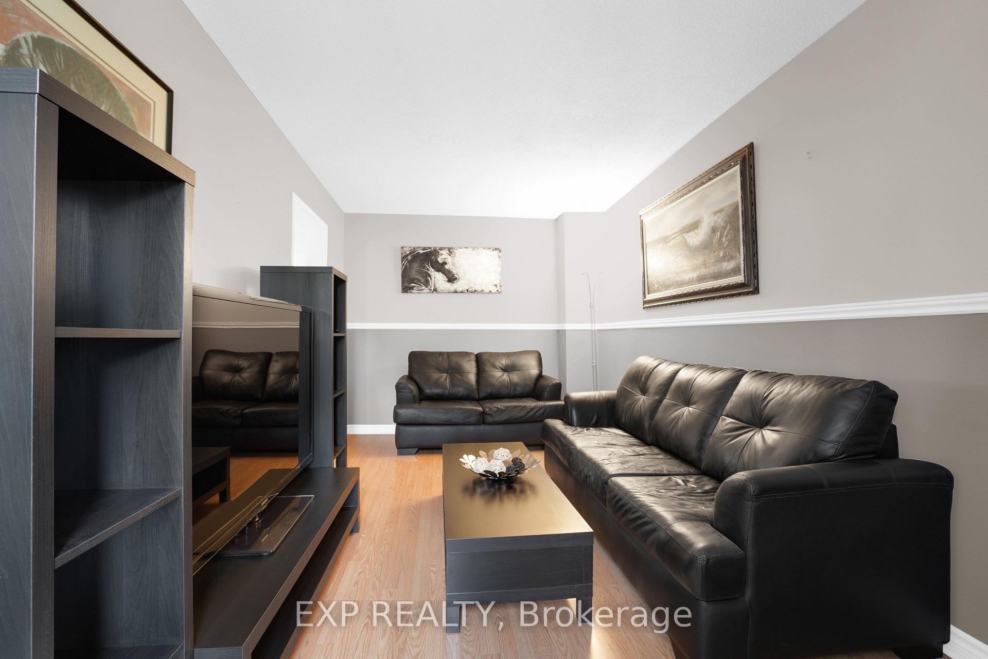 Photo 14 of 271 Murray Street, Brampton, Brampton West — HOMEH