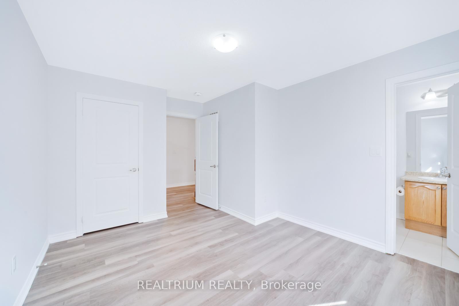 Photo 28 of 22 Clockwork Drive, Brampton, Northwest Brampton — HOMEH