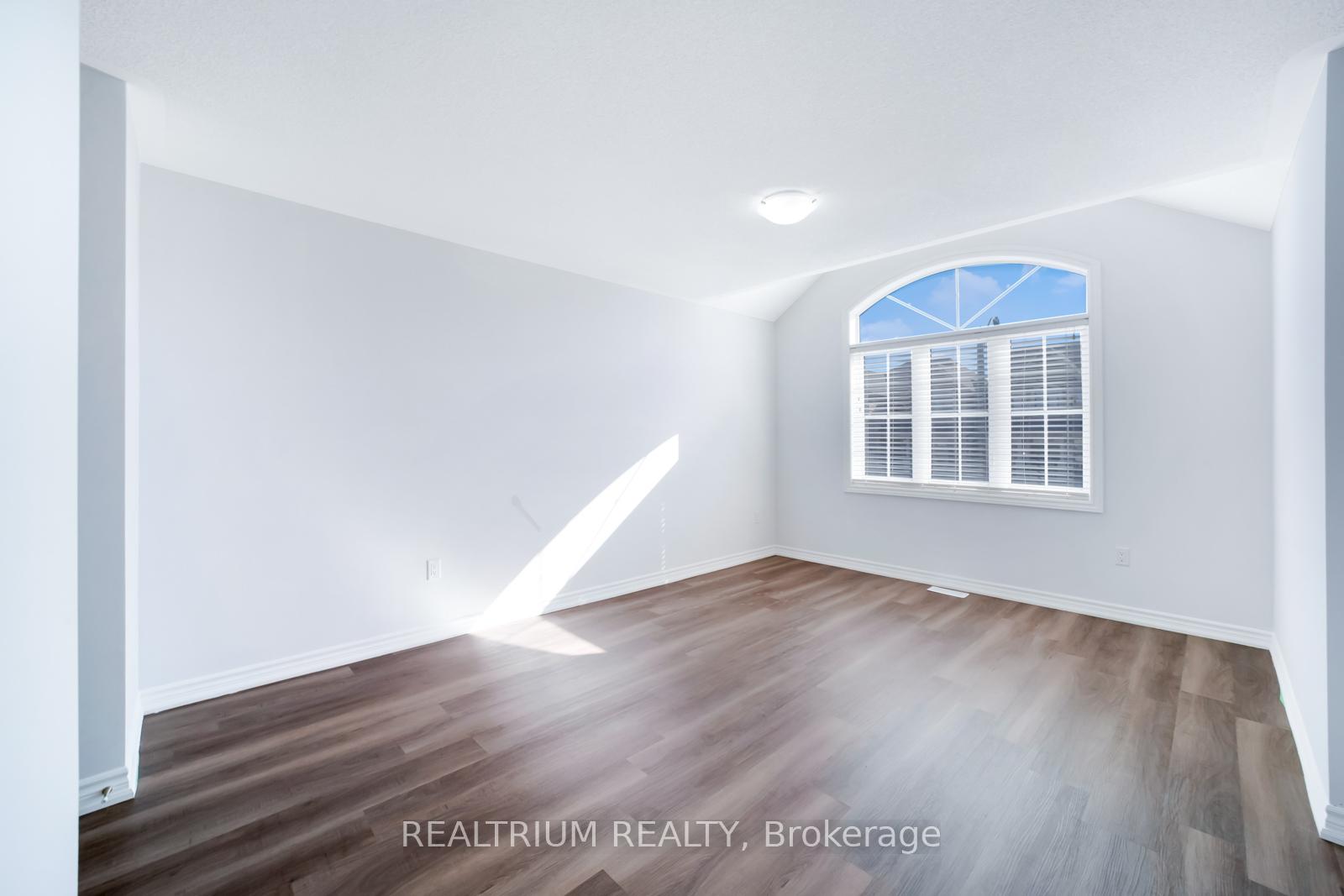 Photo 30 of 22 Clockwork Drive, Brampton, Northwest Brampton — HOMEH