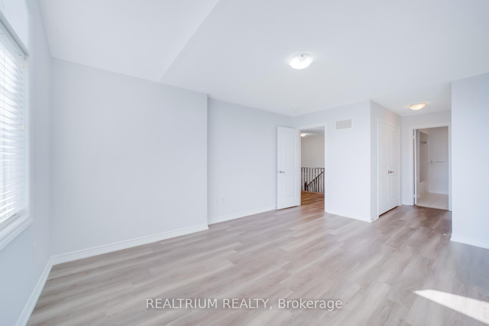 Photo 31 of 22 Clockwork Drive, Brampton, Northwest Brampton — HOMEH