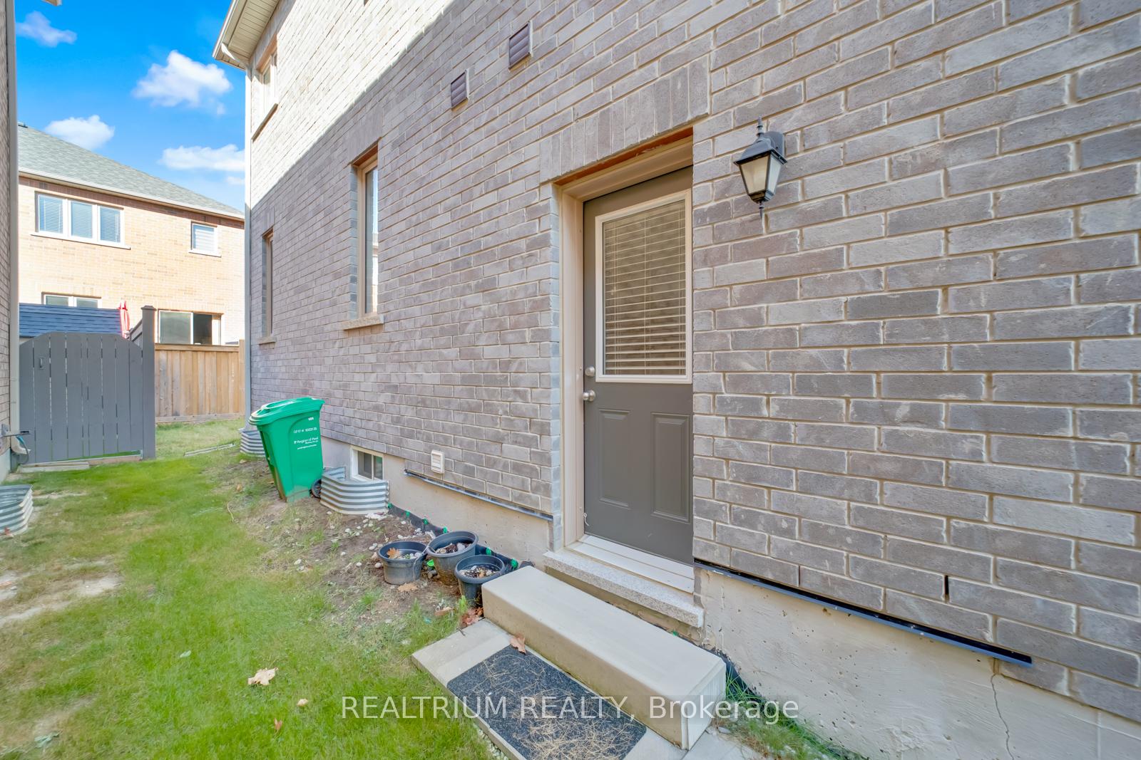 Photo 43 of 22 Clockwork Drive, Brampton, Northwest Brampton — HOMEH
