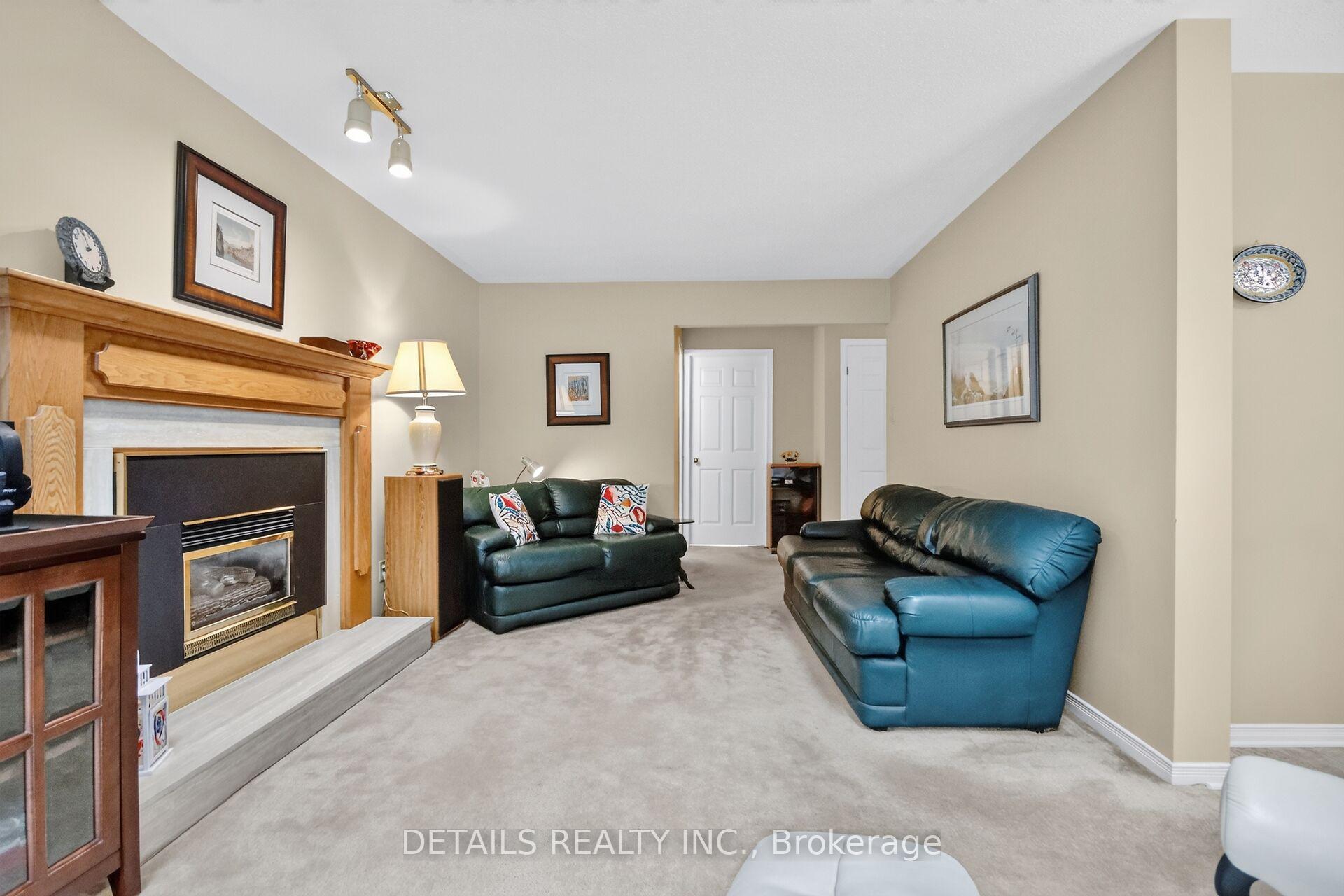 Photo 13 of 15 Conant Place, Ottawa, Kanata - Katimavik — HOMEH