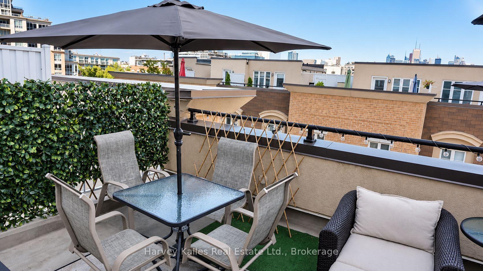 Photo 3 of Unit 912, 50 Western Battery Road, Toronto, Niagara — HOMEH