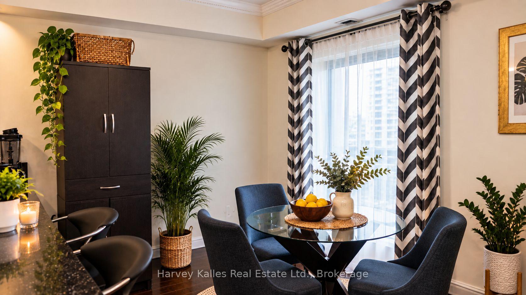 Photo 10 of Unit 912, 50 Western Battery Road, Toronto, Niagara — HOMEH