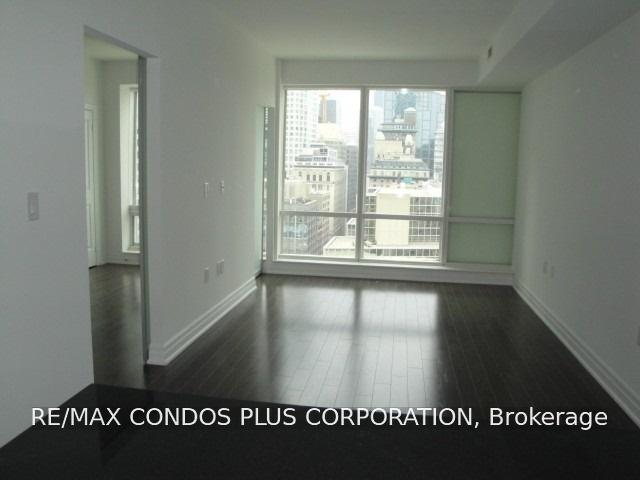 Photo 5 of Unit 1906, 8 The Esplanade, Toronto, Waterfront Communities — HOMEH