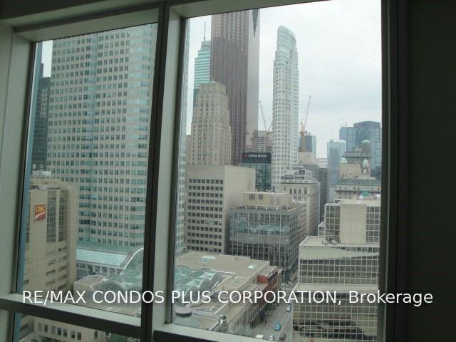 Photo 6 of Unit 1906, 8 The Esplanade, Toronto, Waterfront Communities — HOMEH