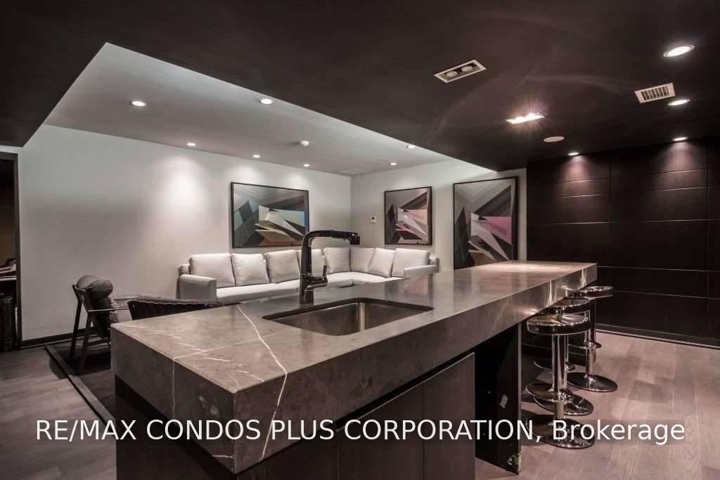 Photo 15 of Unit 1906, 8 The Esplanade, Toronto, Waterfront Communities — HOMEH