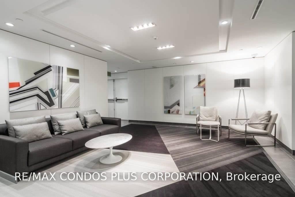Photo 16 of Unit 1906, 8 The Esplanade, Toronto, Waterfront Communities — HOMEH