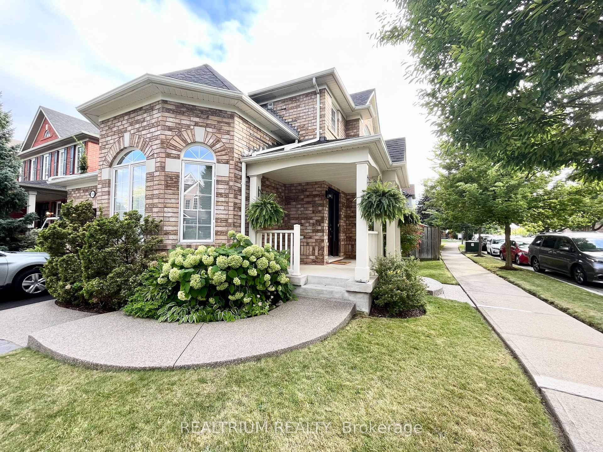 Photo 2 of 1392 Hill Street, Milton, Beaty — HOMEH